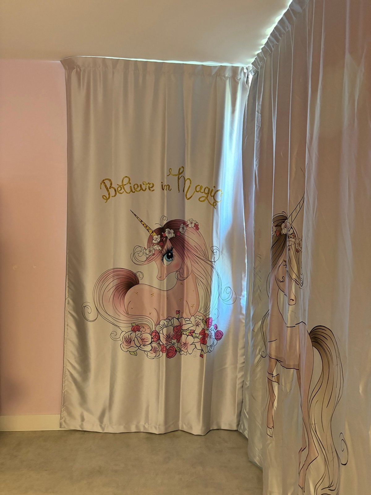 Unicorn gordijnen voor kinderkamer - 2 stuks, Ophalen, Gebruikt, Roze, Gordijn