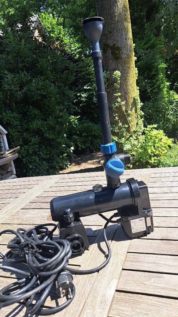 Oase 5000 vijverpomp/-filter met nieuwe UV-lamp, Ophalen, Gebruikt, Vijverpomp