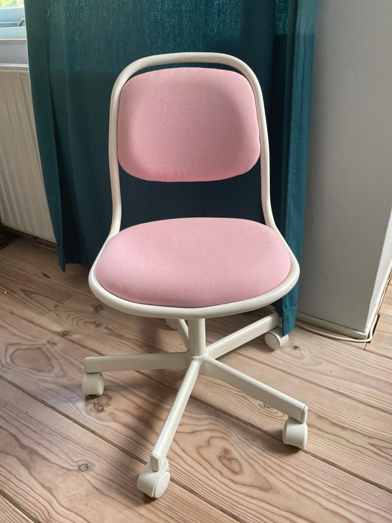 IKEA Örfjäll kinderbureaustoel - Roze, Huis en Inrichting, Bureaustoelen, Ophalen, Gebruikt, Roze, Bureaustoel