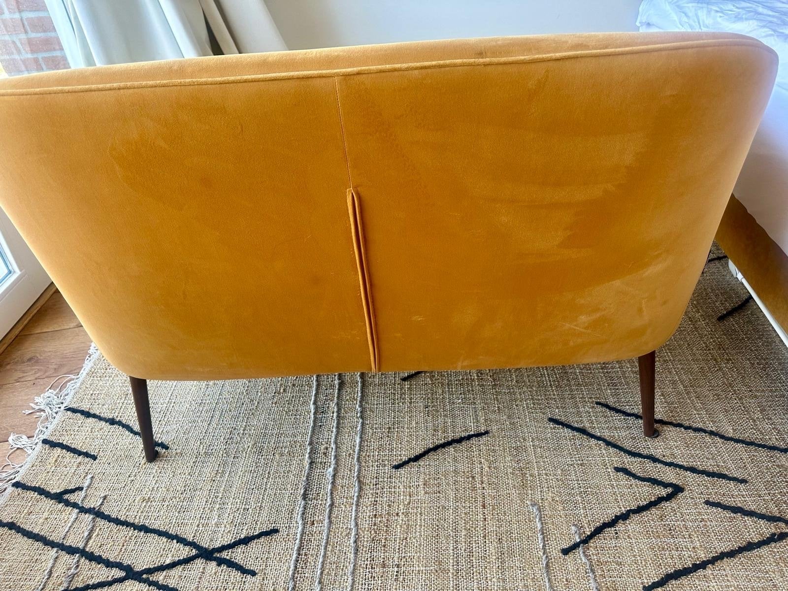 Pols Potten Loveseat - Okergeel Fluweel, Ophalen, 150 tot 200 cm, Tweepersoons, 75 tot 100 cm
