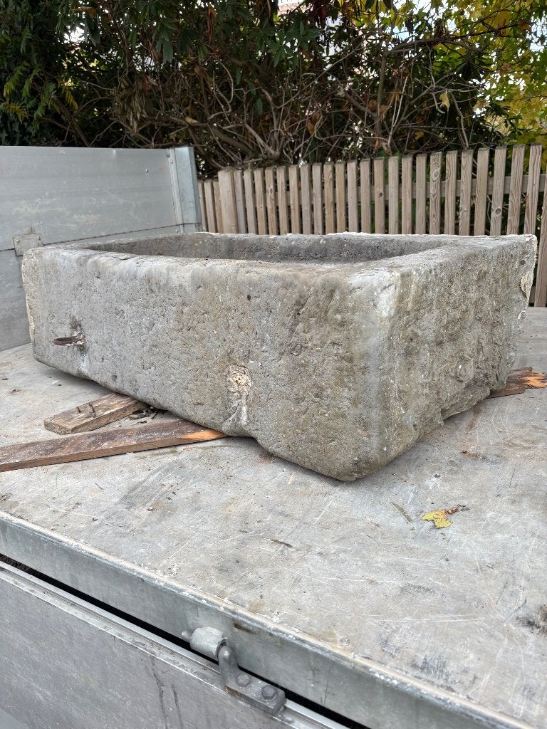Antieke arduinen trog. Voor info bellen 0474220705, Ophalen