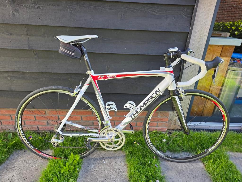 Thompson R-7200 Racefiets - Zo goed als nieuw, Fietsen en Brommers, Fietsen | Racefietsen, Ophalen