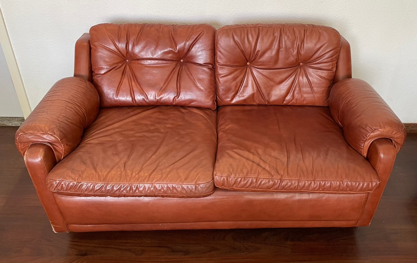 Vintage lederen 2 persoons bankje, Ophalen, Gebruikt, 150 tot 200 cm, Tweepersoons