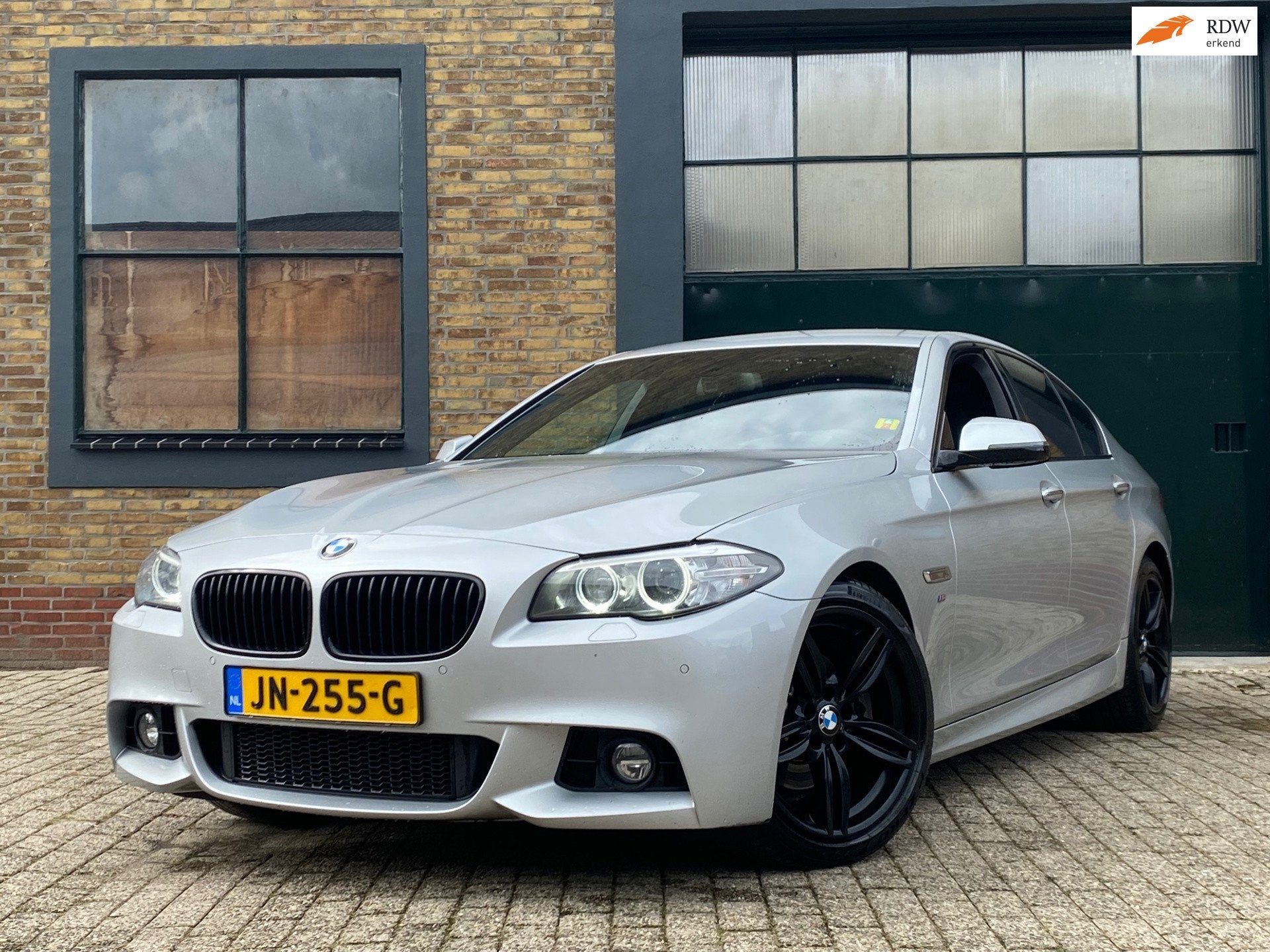 BMW 5-serie 520d M Sport Edition | Virtual + Cruise + Trekha, Auto's, Automaat, Achterwielaandrijving, Euro 6, 2000 kg