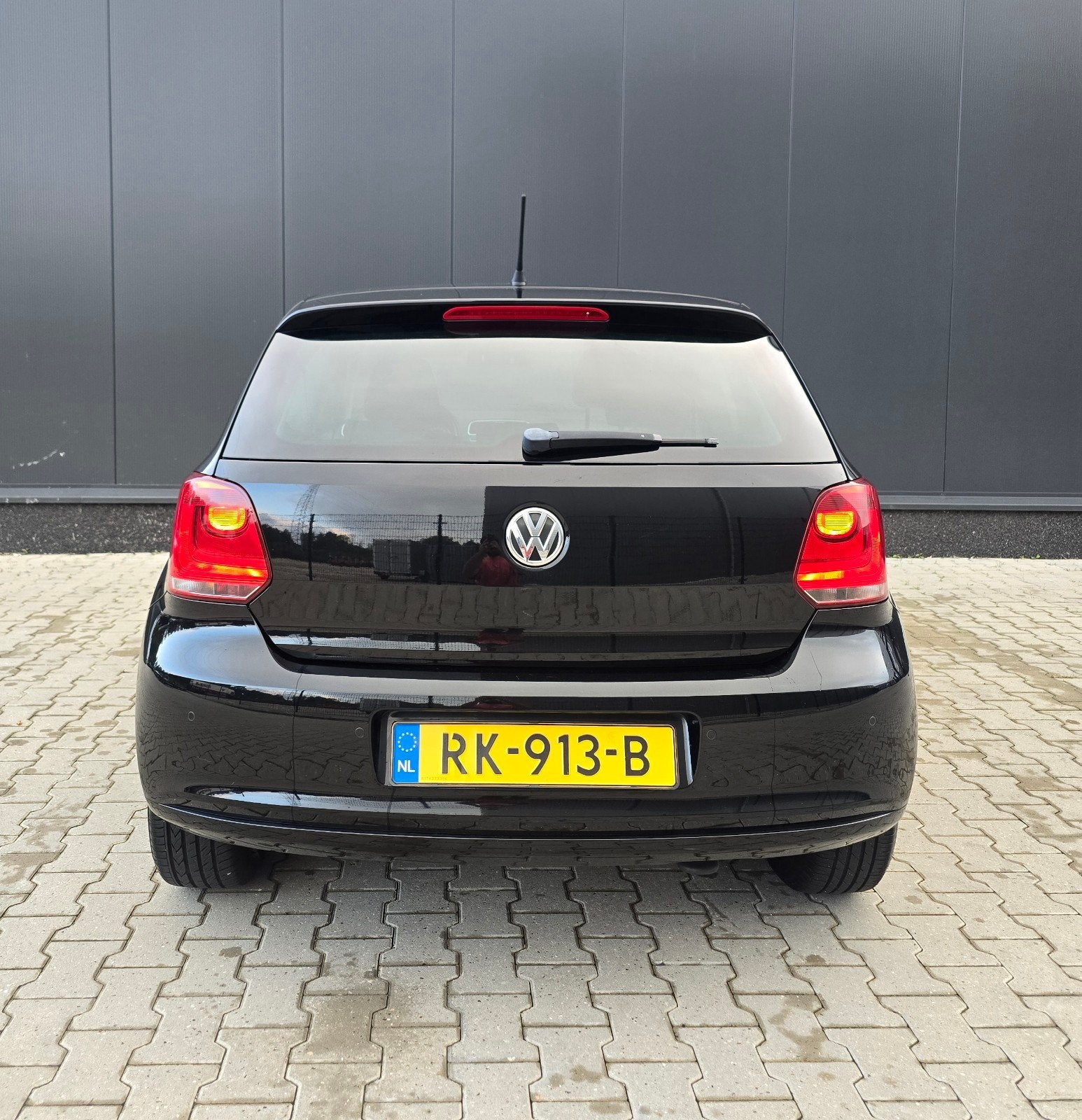 Foto 9 van Volkswagen Polo 1.2 | P.sensoren | Cruise | Nw Apk | StoelVw