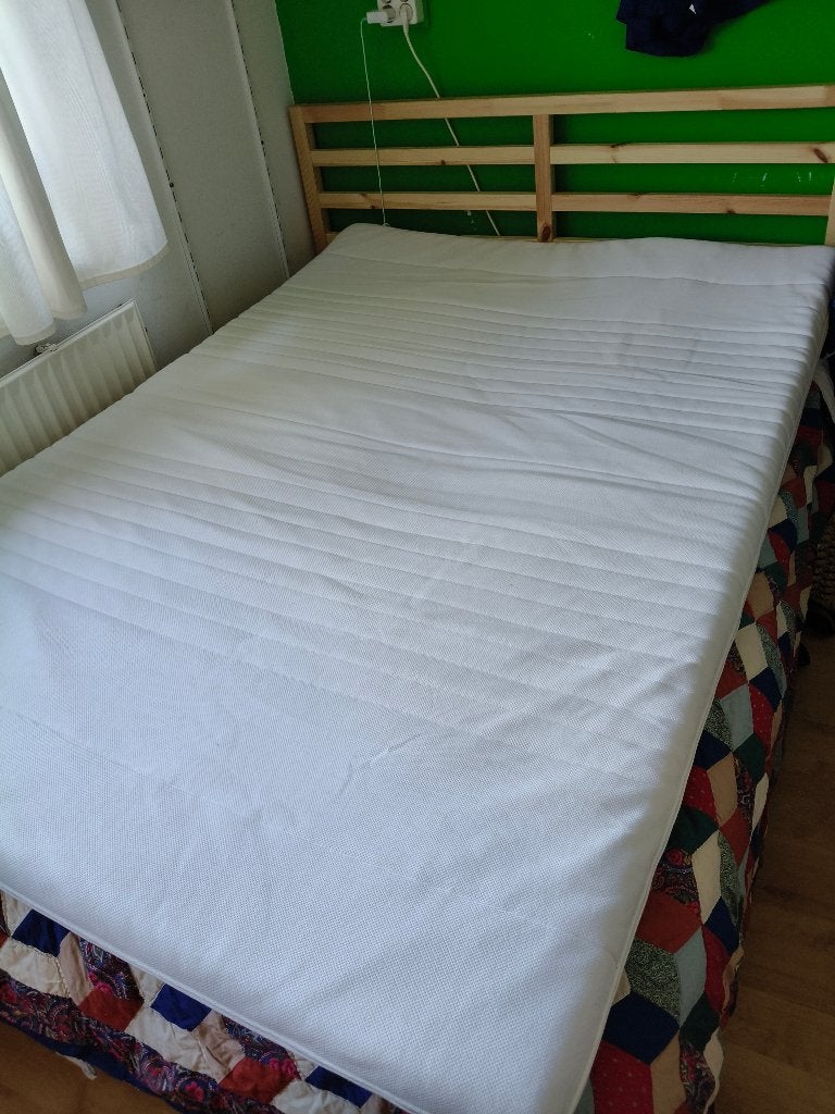 Tüssoy - Matrastopper van Ikea, 7 cm hoog, Ophalen, 140 cm, Zo goed als nieuw, Twijfelaar