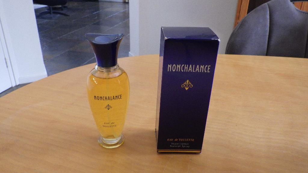 retro fles Nonchalance in doosje, Verzamelen, Ophalen of Verzenden, Overige typen