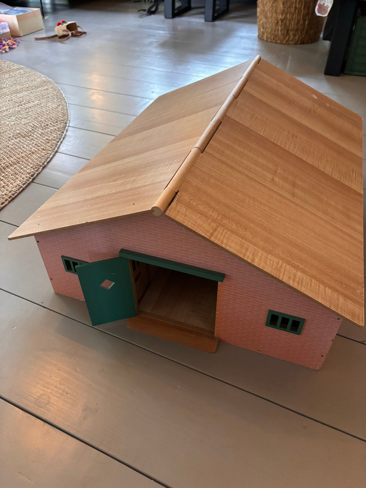 Houten speelgoed paardenstal (Schleich) met 8 boxen, Ophalen, Gebruikt, Jongen of Meisje