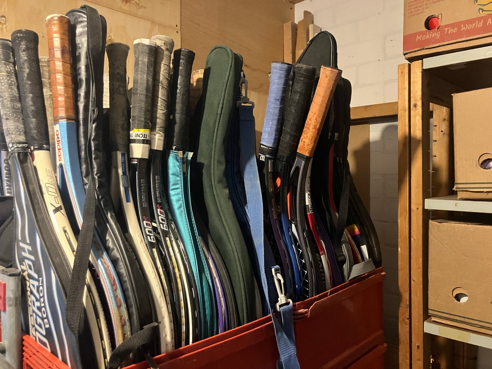 Meer dan 60 vintage en moderne tennisrackets - Hele partij, Ophalen of Verzenden, Gebruikt, Racket, Overige merken