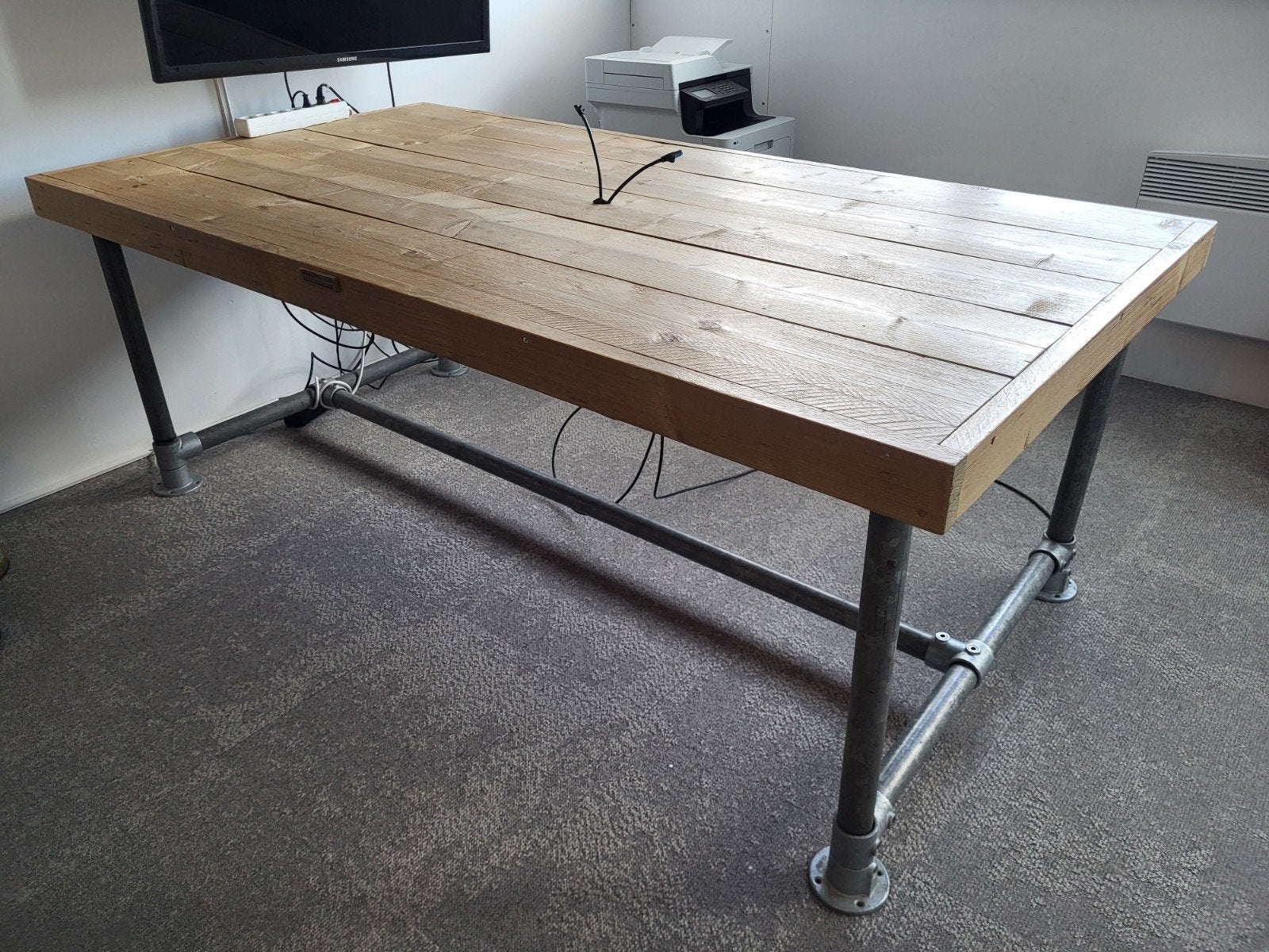 Steigerhouten tafel met metalen steigerbuis onderstel, Gebruikt, 200 cm of meer, 50 tot 100 cm, Industrieel, Robuust