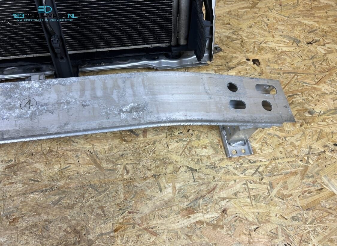 Lexus CT 200H Voorfront koelerpakket radiateur bumperbalk, Ophalen, Gebruikt, -, -