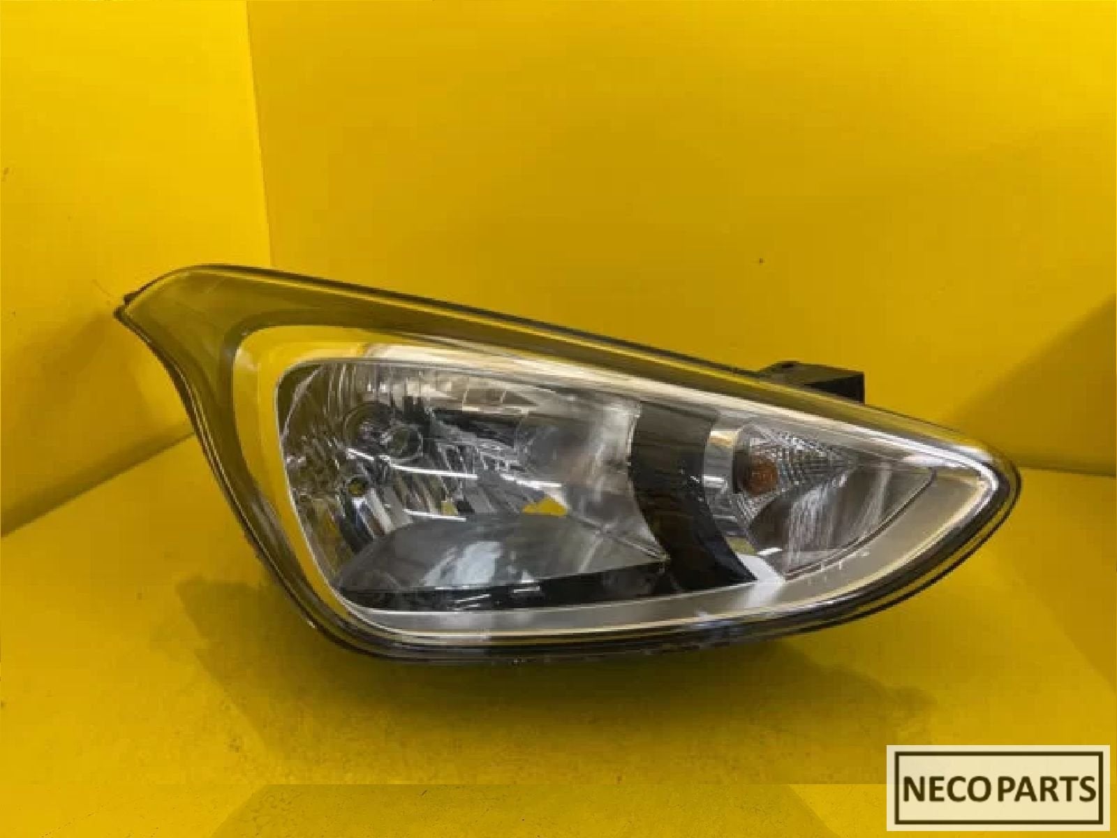 HYUNDAI I10 KOPLAMP RECHTS 2013<  92102-B9000, Gebruikt, -, -, Ophalen of Verzenden