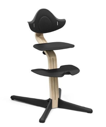 Stokke Nomi Kinderstoel - Naturel - Zwart, Kinderen en Baby's, Kinderstoelen, Verzenden, Nieuw, Meegroeistoel, Aanschuifbaar