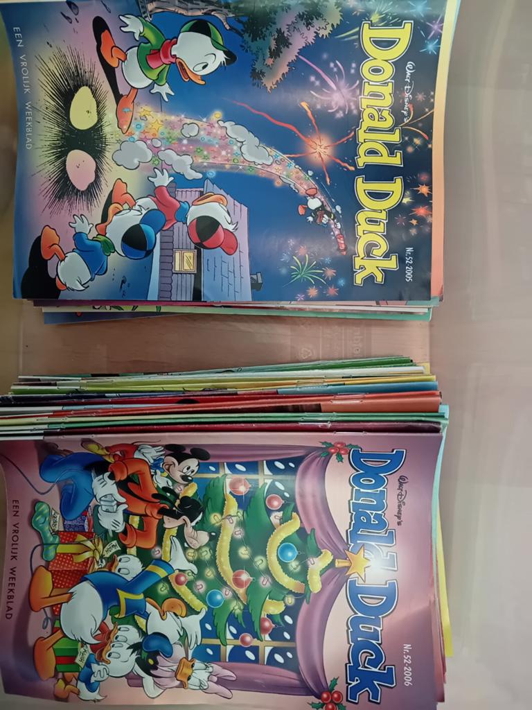 Donald Duck: 2 volledige jaargangen (2005 & 2006) + losse, Boeken, Meerdere stripboeken, Ophalen of Verzenden, Gelezen