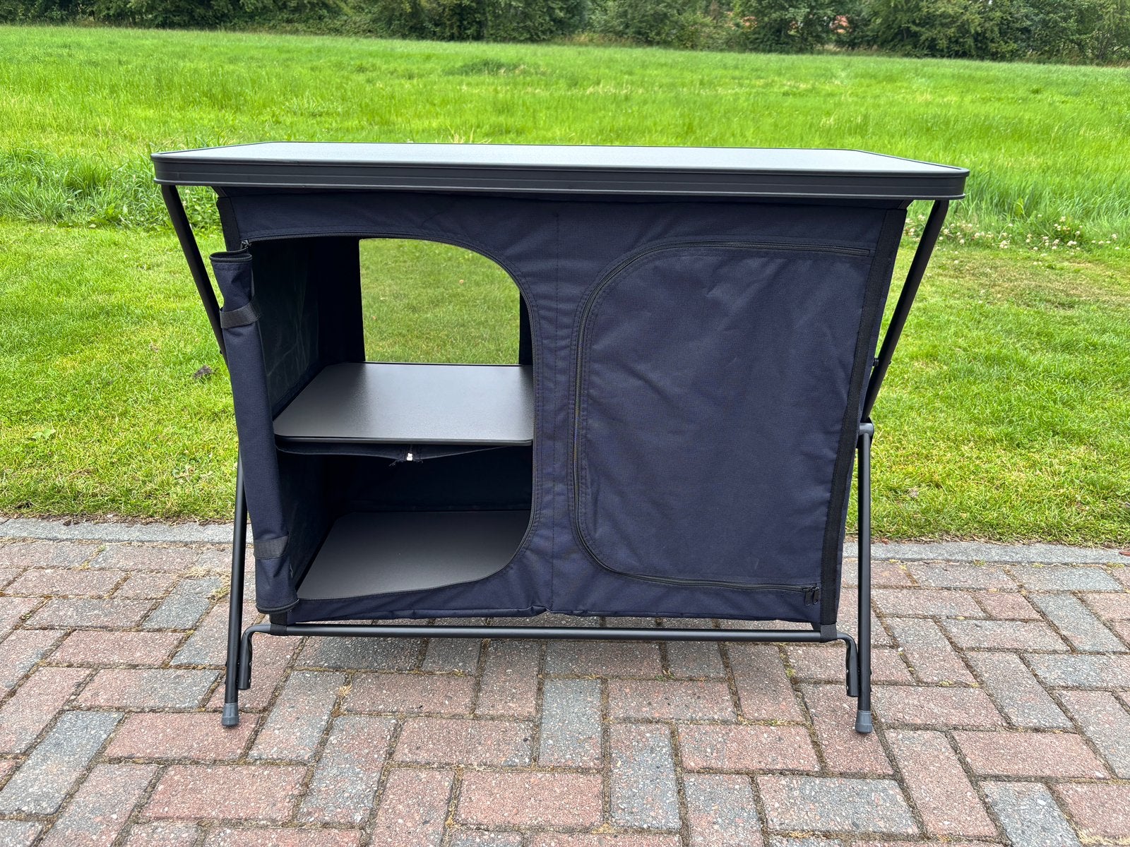 Donkerblauwe Redwood kampeerkast, Caravans en Kamperen, Kampeermeubelen, Ophalen, Zo goed als nieuw, Campingkast