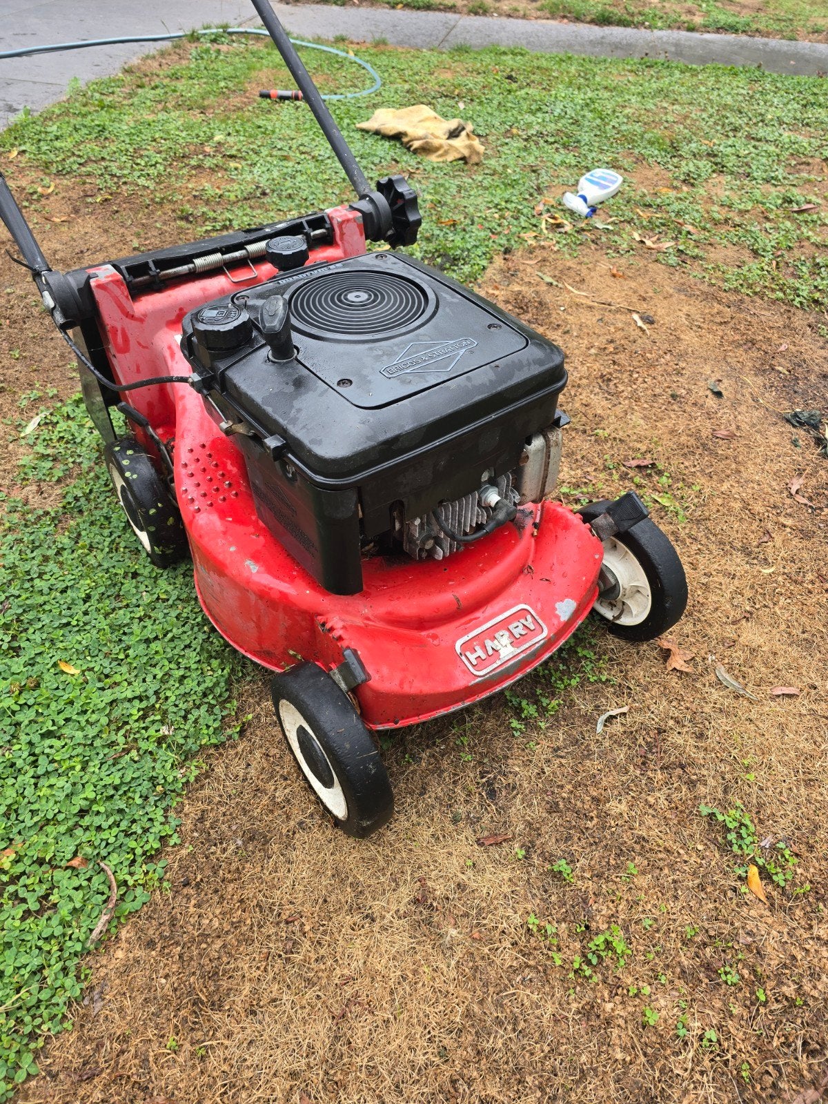 Harry grasmaaier met Briggs & Stratton motor, Ophalen, Cirkelmaaier, Gebruikt, Harry