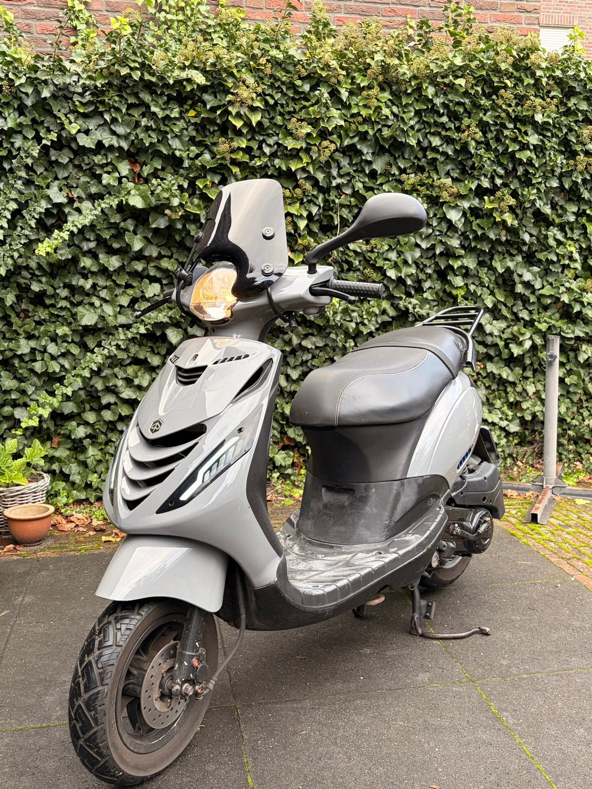Piaggio Zip 4-takt Carburateur, Ophalen, Gebruikt, Maximaal 45 km/u, Zip