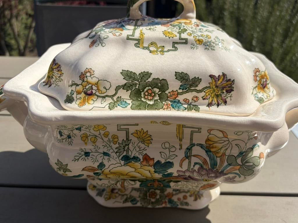 Mason’s Ironstone “Strathmore” soepterrine met deksel, Ophalen
