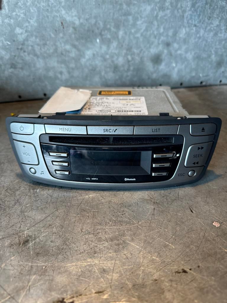 Toyota Aygo Radio MP3 Bluetooth CD Speler, Auto diversen, Autoradio's, Gebruikt, Ophalen of Verzenden