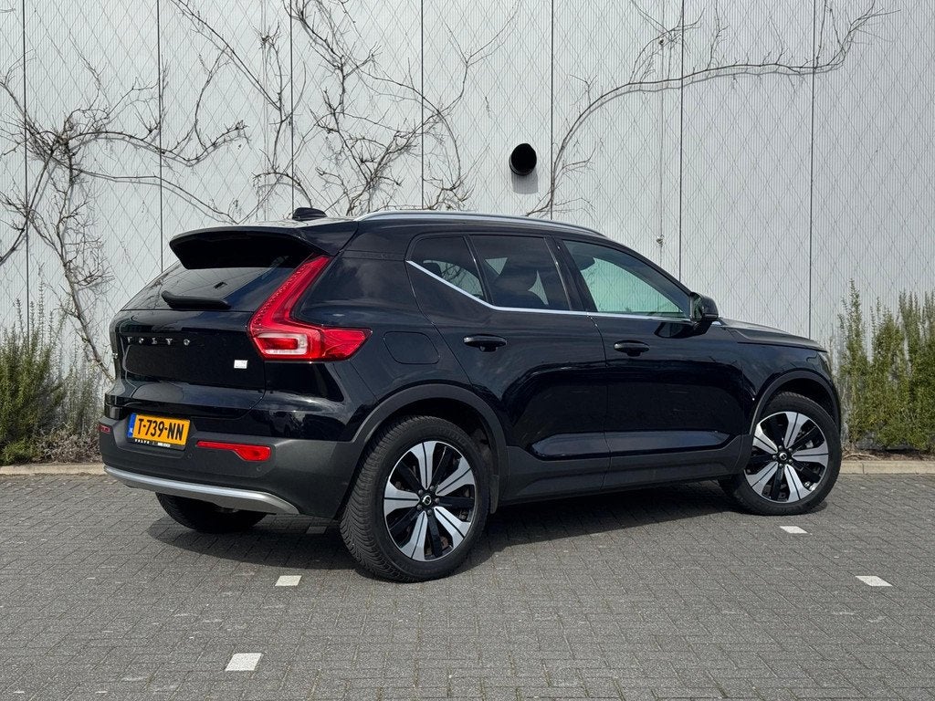 Volvo XC40 1.5 T5 Plug-in hybrid Plus Bright | Adaptieve Cru, 12 maanden, 1800 kg, Euro 6, Zwart