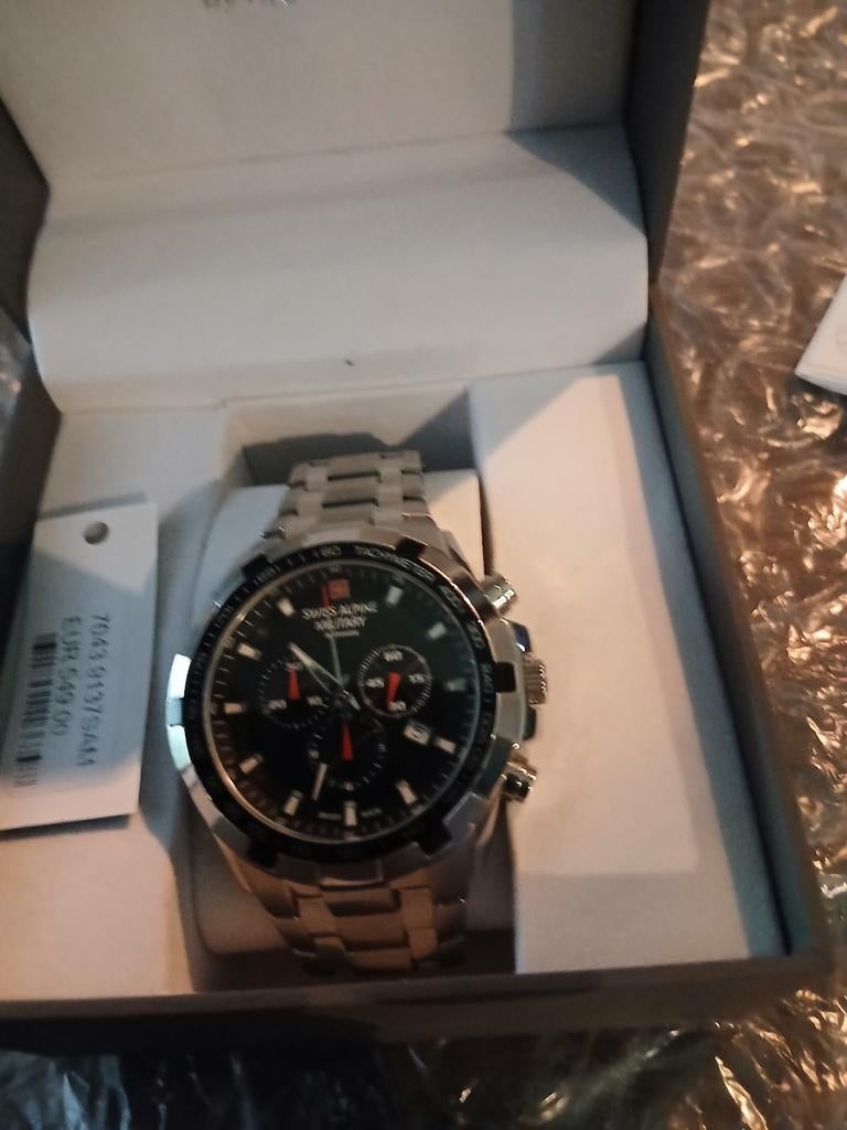 Nieuw zwitsers horloge, Ophalen of Verzenden, Nieuw, Overige merken