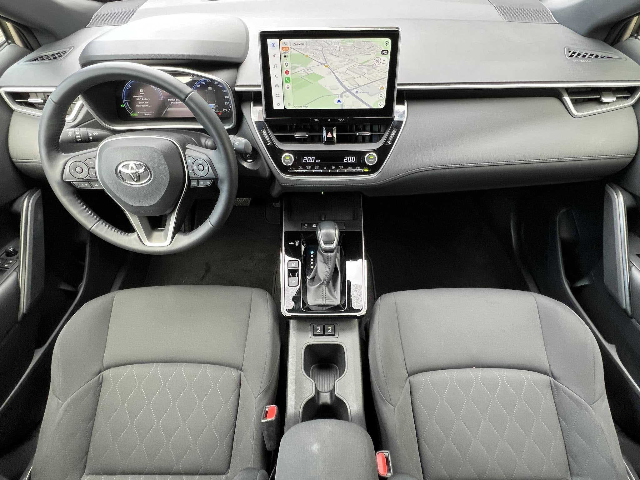 Toyota Corolla Cross Hybrid 140 Style / Nieuw Model / 10 jaa, Gebruikt, 4 cilinders, Bruin, Leder en Stof