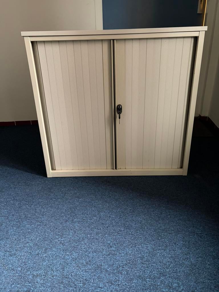 GRATIS metalen roldeurkastje, Huis en Inrichting, Ophalen, Gebruikt, 50 tot 100 cm, Minder dan 100 cm