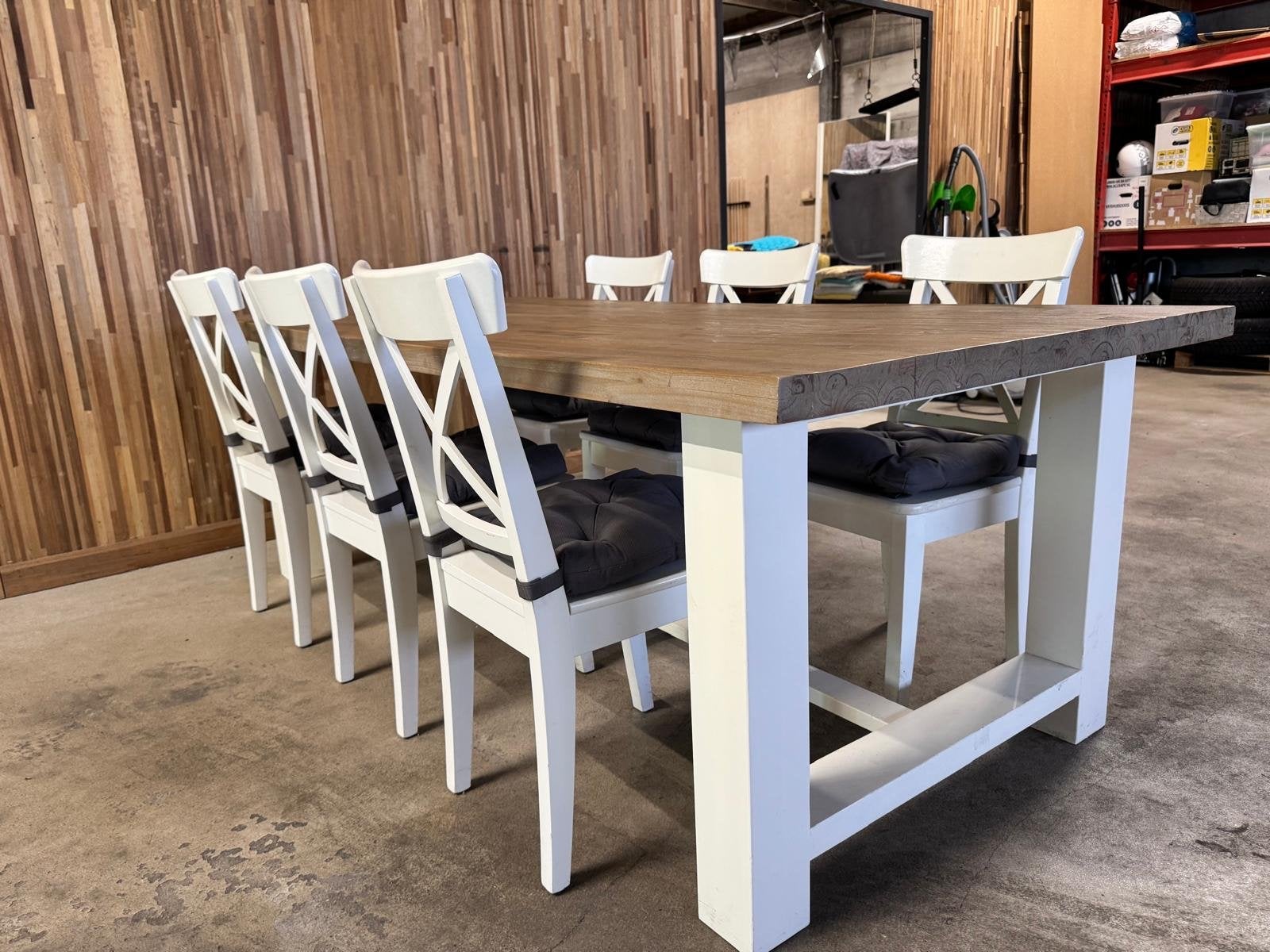 Landelijke eettafel met 6 stevige stoelen, Huis en Inrichting, Ophalen, Gebruikt, 100 tot 150 cm, 200 cm of meer