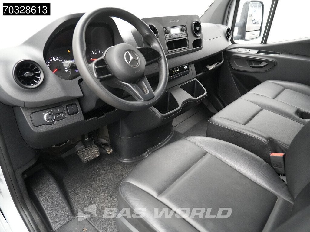 Mercedes Sprinter 315 CDI Automaat Laadkep Zijdeur Bakwagen, Auto's, Automaat, Gebruikt, Euro 6, 4 cilinders