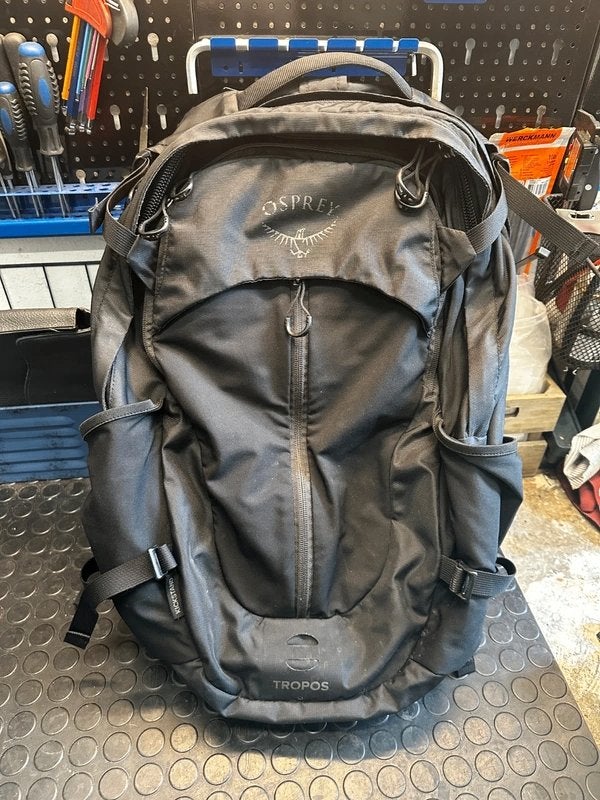 Osprey Tropos 32 rugzak zwart, Sieraden, Tassen en Uiterlijk, Tassen | Rugtassen, Verzenden, 25 tot 40 cm, Zo goed als nieuw, Trekking