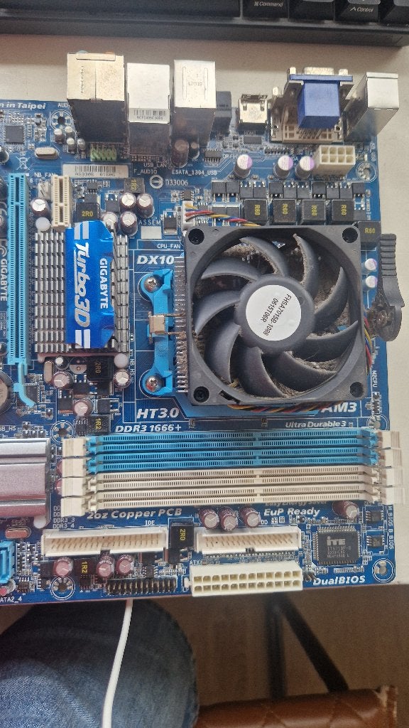 gigabyte turbo 3d motherboard am3 moederbord, Computers en Software, Moederborden, Ophalen, Gebruikt, DDR3, Socket AM3