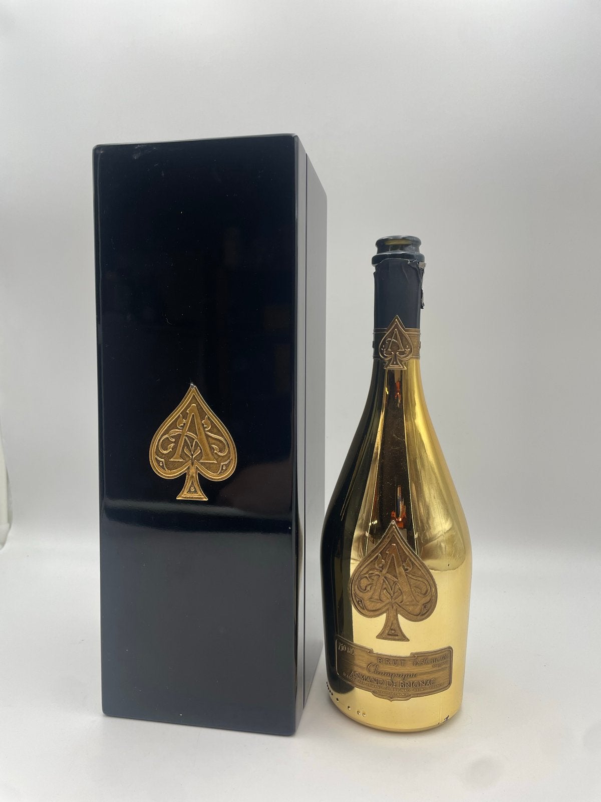 Armand de Brignac fles leeg inclusief kist decoratie, Gebruikt, Ophalen of Verzenden, Glas, Goud