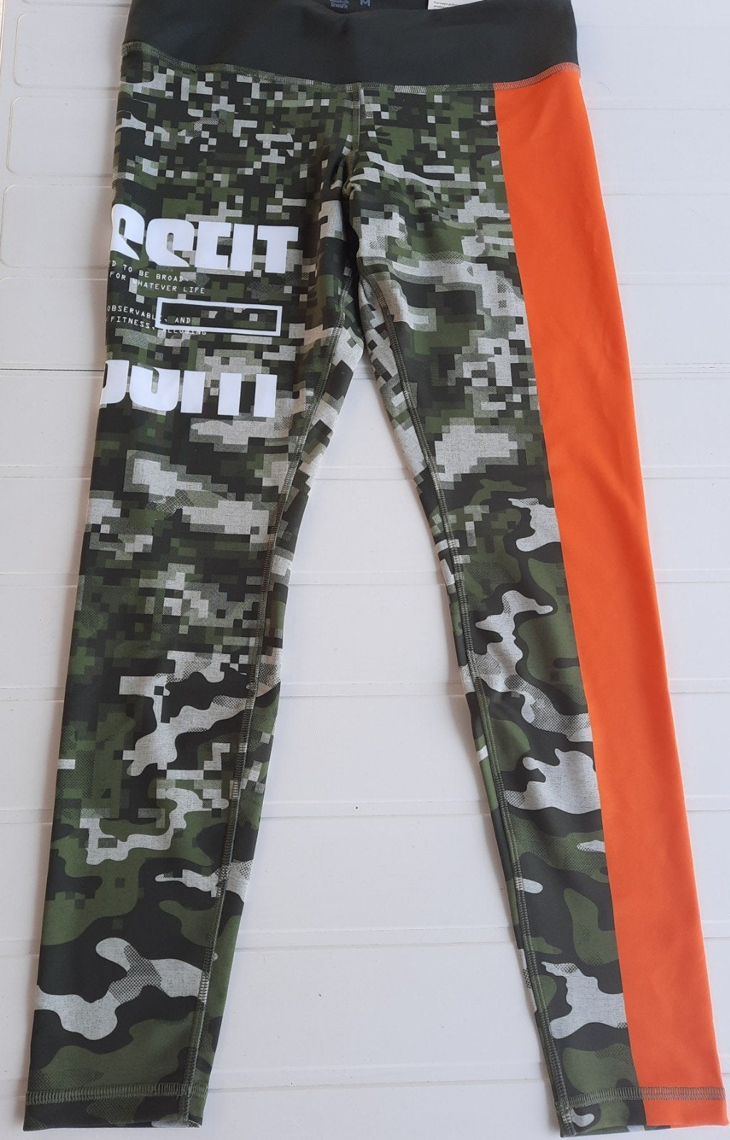 Nieuwe Reebok Lux Tight Legging - Legergroen/Oranje - Maat M, Maat 38/40 (M), Nieuw, Ophalen of Verzenden, Groen