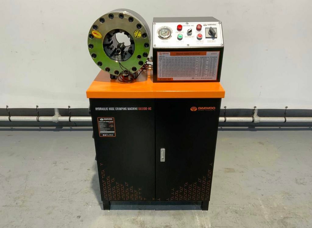 Daewoo DA5100HC hydraulische slangenpers, Ophalen, Nieuw
