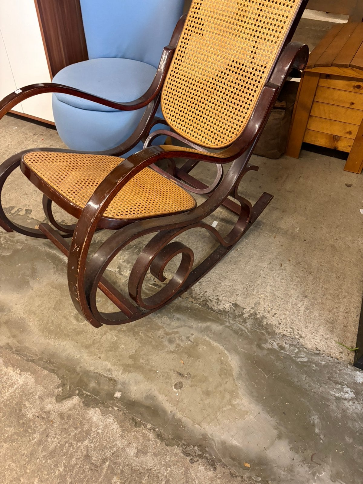 Vintage Rotan schommelstoel, Ophalen