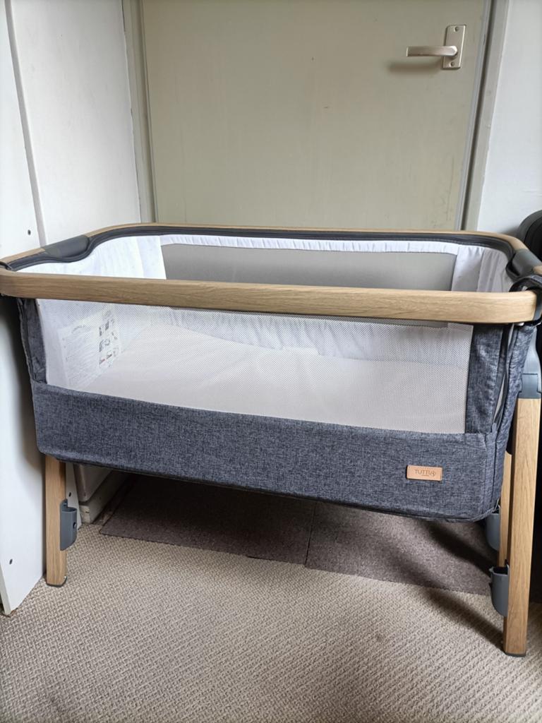 Co-sleeper CoZee, Ophalen, Zo goed als nieuw, Wieg