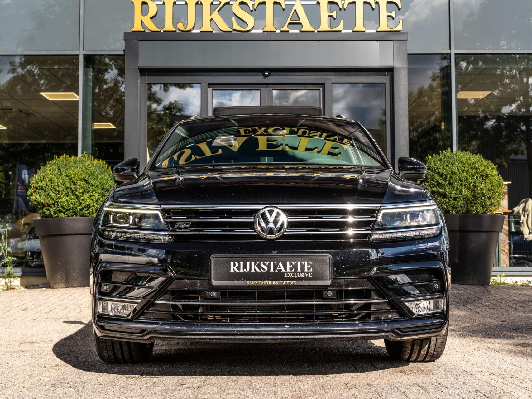 Volkswagen Tiguan 2.0 TSI 4Motion Highline|PANO|CRUISE|APP., Auto's, Volkswagen, Automaat, Gebruikt, 4 cilinders, 179 pk