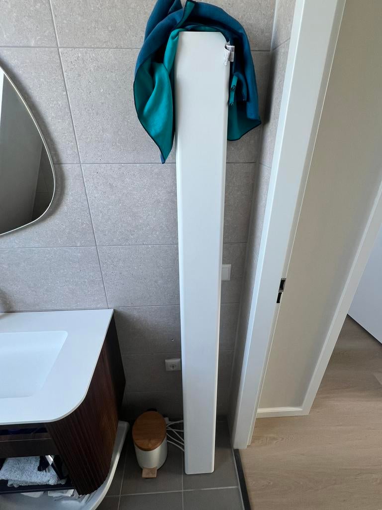 Radiator badkamer - Lavigo Gaia, Ophalen, 500 tot 800 watt, Radiator, Minder dan 60 cm
