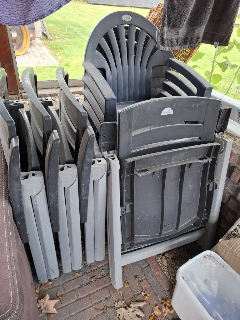 4 Hartman stoelen en 4 Aquarius Tuinstoelen, Ophalen, Gebruikt, Kunststof, Inklapbaar