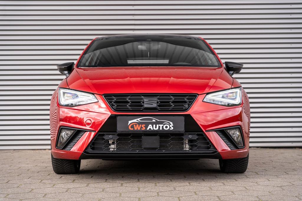 SEAT Ibiza FR 1.5 TSI Sport Black Ed. VIRTUAL*LED*PANO*LANE*, Auto's, Seat, 1131 kg, Stof, Zwart, 4 cilinders