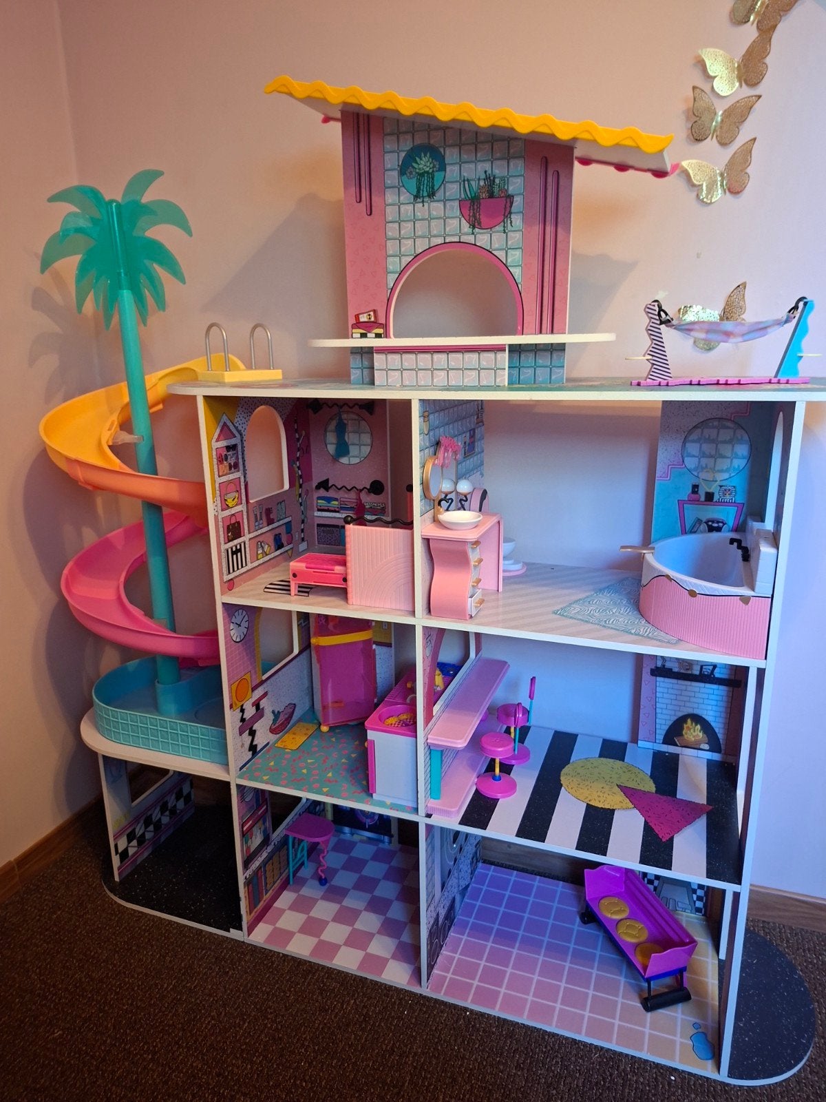 LOL Surprise Huis met Meubels en Accessoires, Kinderen en Baby's, Speelgoed | Poppenhuizen, Ophalen, Gebruikt, Poppenhuis