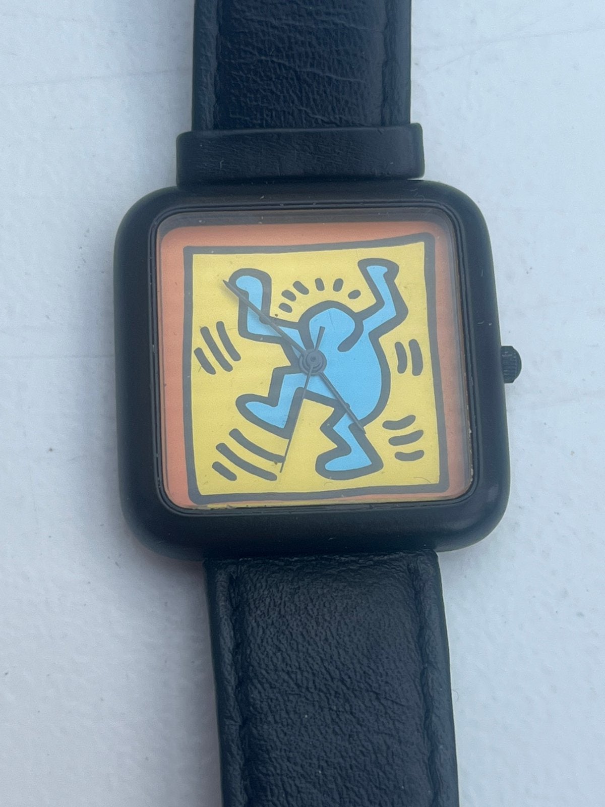 KEITH HARING - 1992 horloge, Sieraden, Tassen en Uiterlijk, Ophalen of Verzenden, Zo goed als nieuw, Jongen of Meisje
