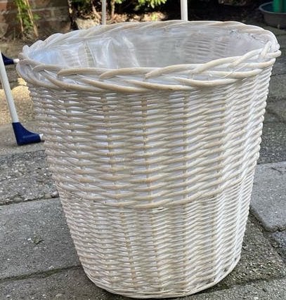 Leuke rieten plantenmand - Ø 38 cm, hoogte 38 cm, Gebruikt, Gevlochten, Mand, Rond