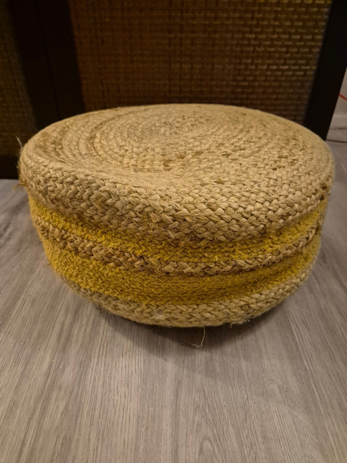 Jute poef met gele accenten, Overige materialen, Minder dan 50 cm, Rond, Minder dan 50 cm