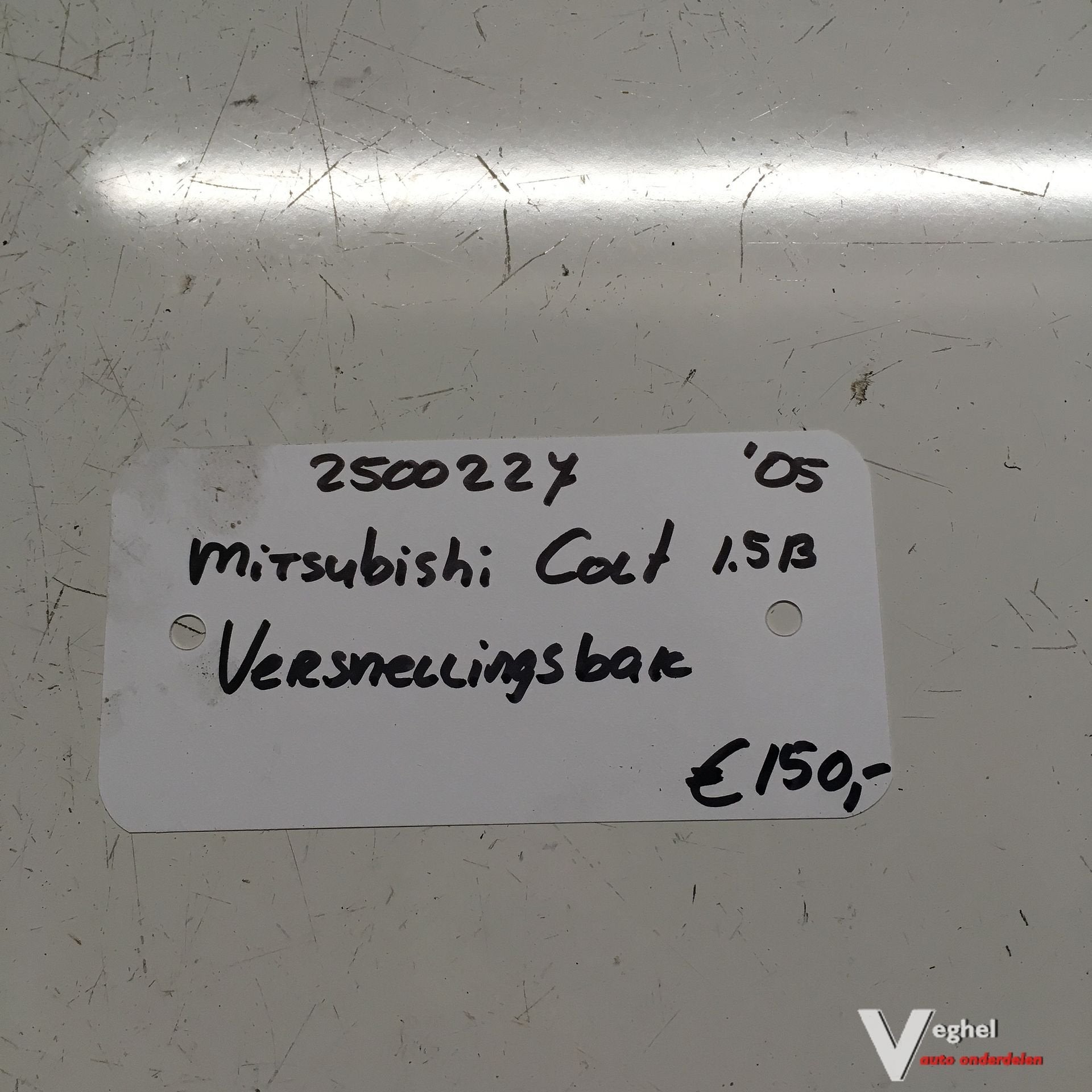 Mitsubishi Colt 1.5B kleurcode: 01D 2005 2500227   Versnelli, Ophalen, Gebruikt, -, -
