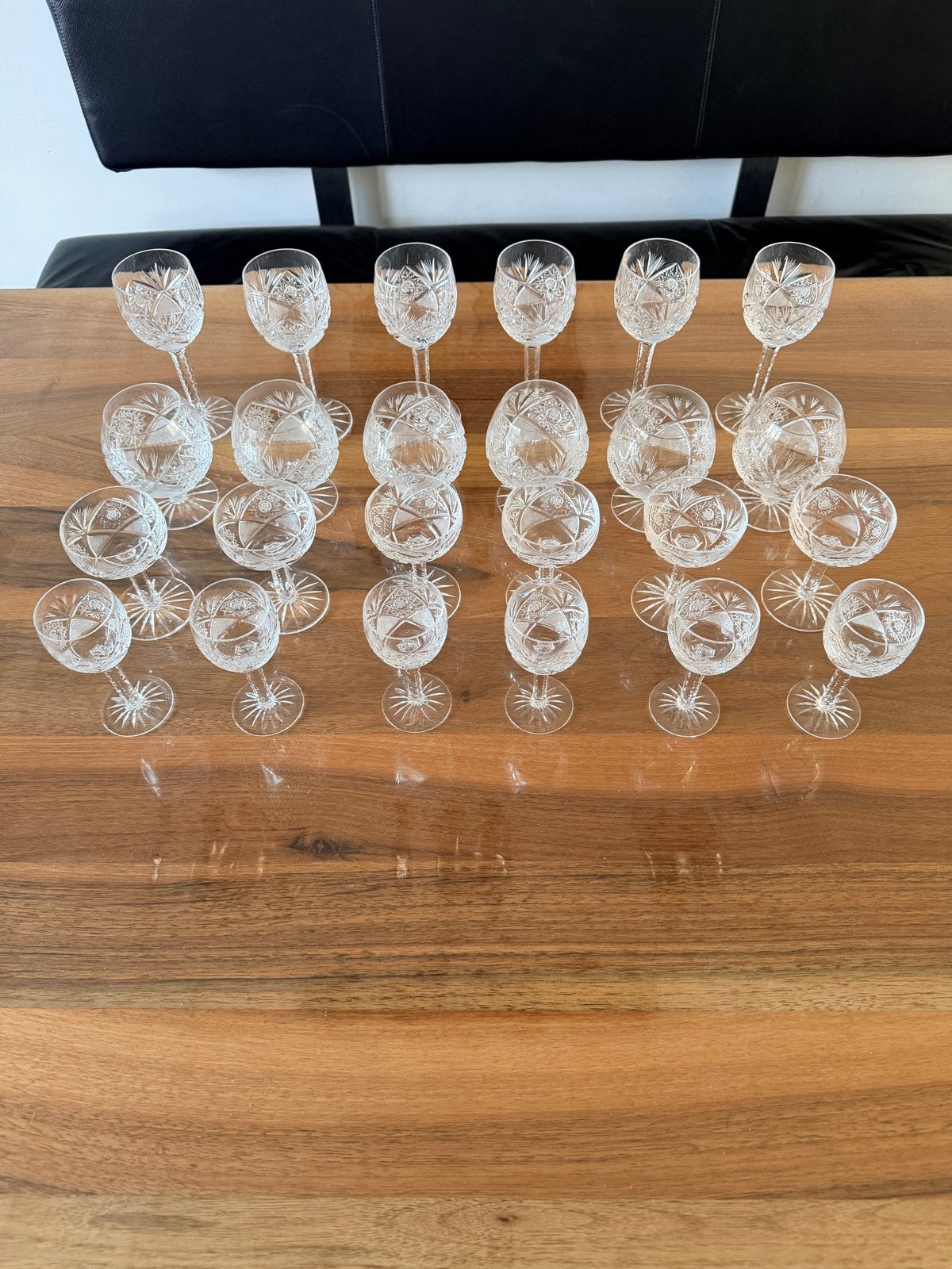 Vintage handgeslepen kristallen glasservies – 24 stuks, Ophalen