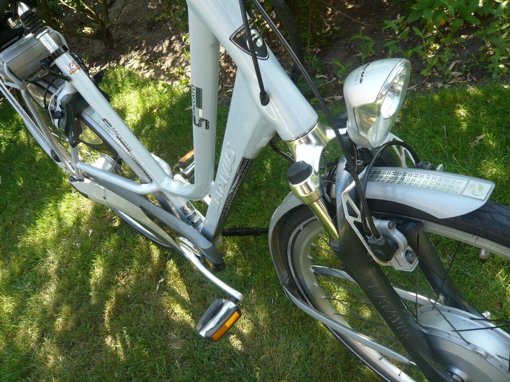 mooie aluminium 28" 54cm BATAVUS STACCATO E bike zilvergrijs, Fietsen en Brommers, 51 tot 55 cm, Ophalen, Gebruikt, Overige merken