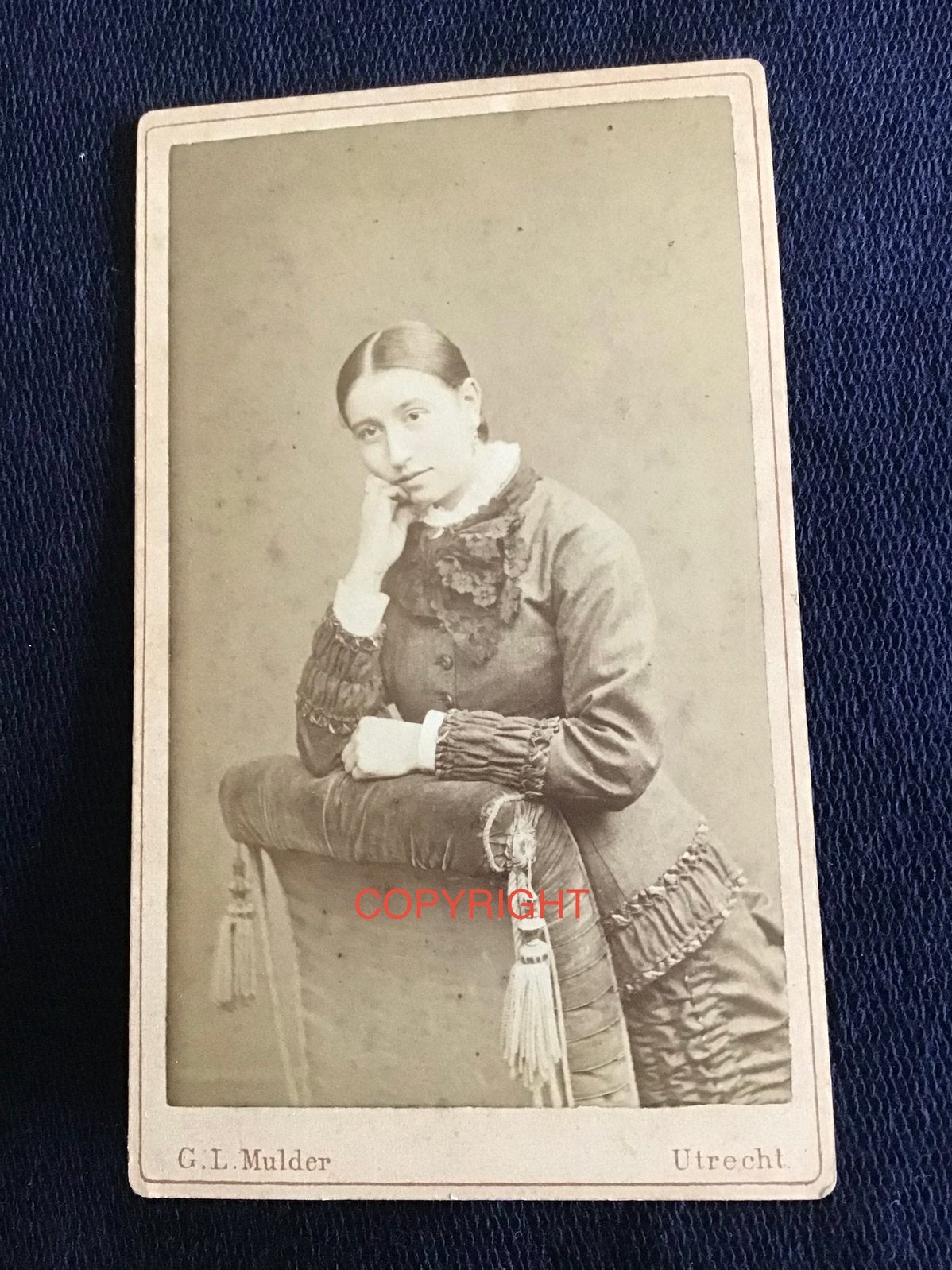 CDV, Vrouw, G.L. MULDER, UTRECHT, Carte de Visite, Ophalen of Verzenden, Voor 1940, Gebruikt, Foto