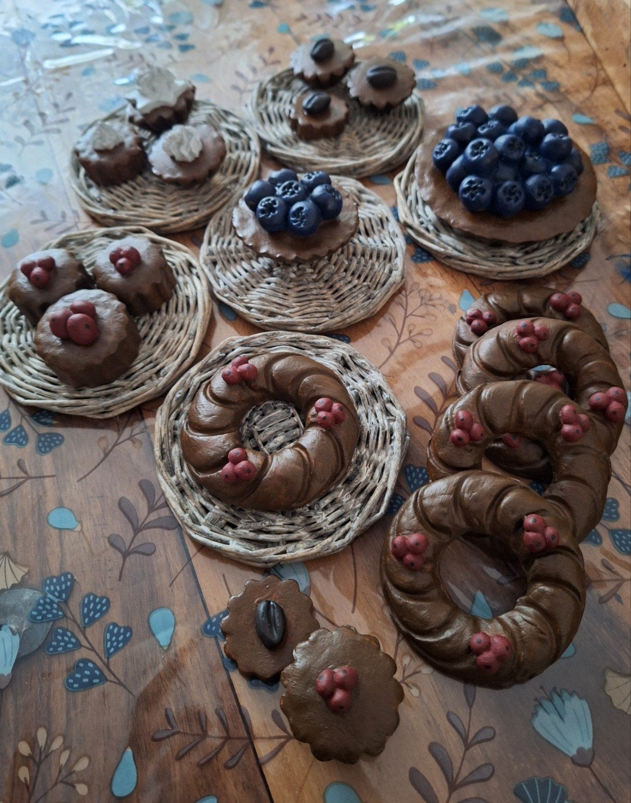 Decoratieve Nep Gebakjes: Petit Fours & Kransjes, Ophalen, Nieuw, Steen/keramiek, Landelijk