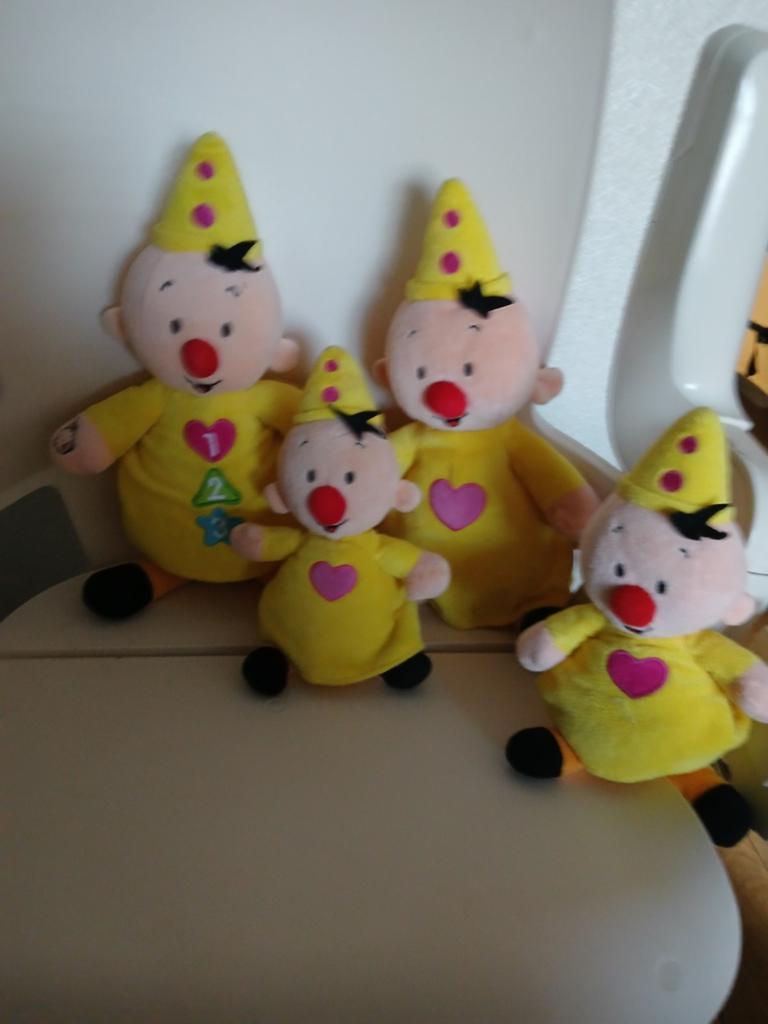Bumba knuffels 4 stuks 2 kleine en 2 grote., Kinderen en Baby's, Speelgoed | Knuffels en Pluche, Ophalen of Verzenden, Zo goed als nieuw